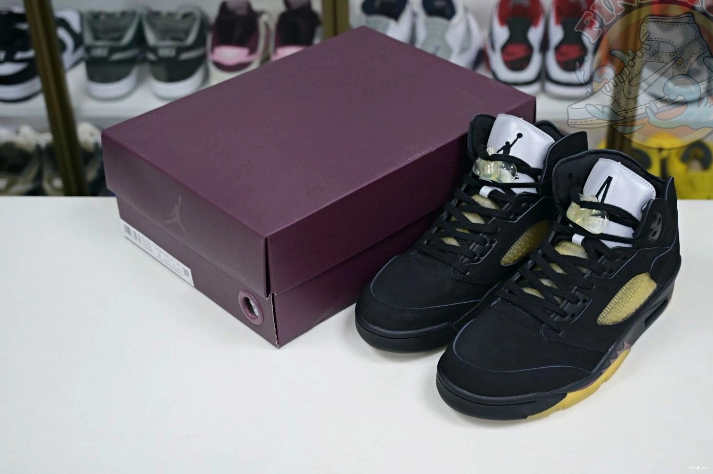 MA MANIÉRE x 5 A Air Jordan 0821